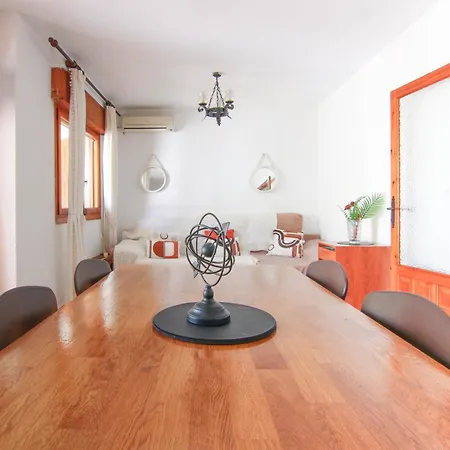 Appartamento Con Piscina - Calpepark